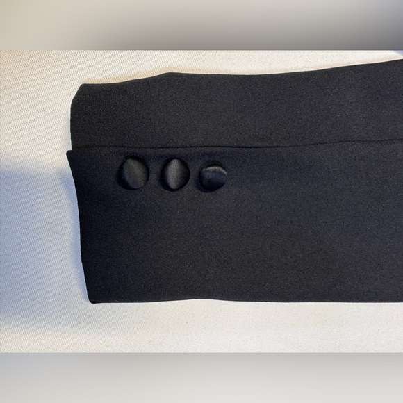 John Meyer black scalloped edge skirt blazer suit size 8 classic formal business - Picture 14 of 14